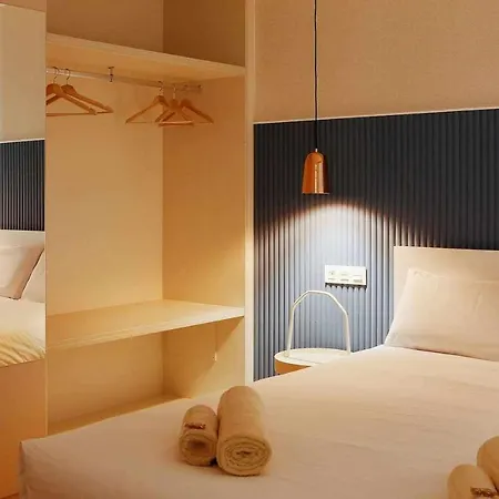 Puerto Deportivo - Vut-219-as * Хіхон